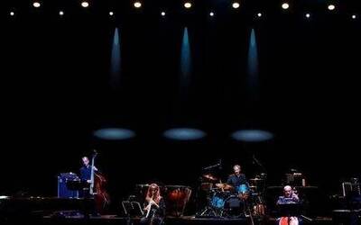 Immagine: La musica è pericolosa